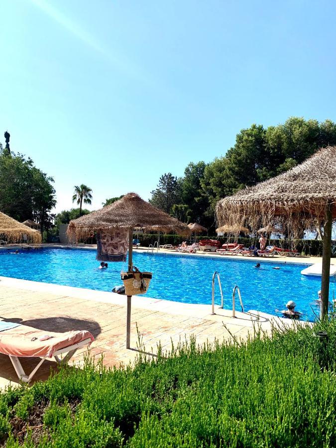 Apartamento Premium Con Piscina - Recepcion 24 Hs بينالماذينا المظهر الخارجي الصورة