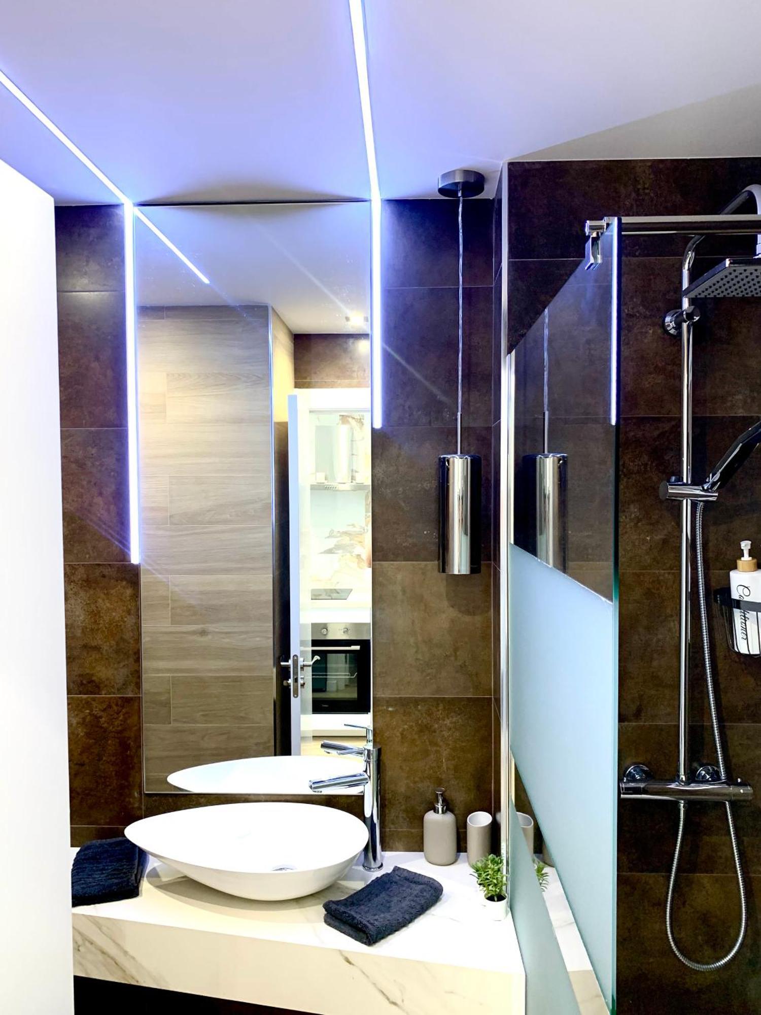 Apartamento Premium Con Piscina - Recepcion 24 Hs بينالماذينا المظهر الخارجي الصورة